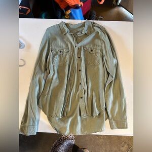 Universal Thread Olive Button Down Shirt